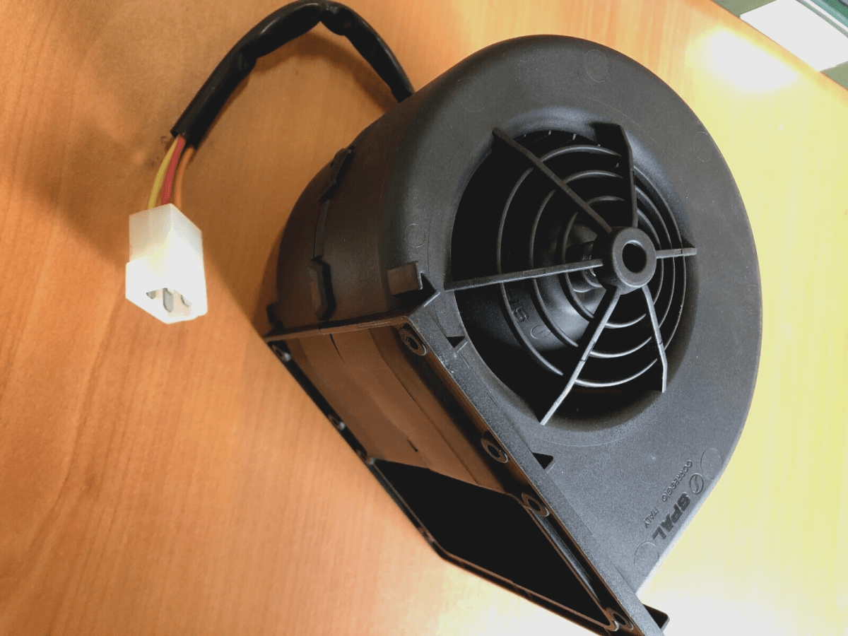 328 – VENTILATEUR –&nbsp;61738700